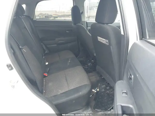 JA4AR3AW3GZ056125 2016 MITSUBISHI OUTLANDER - Image 8