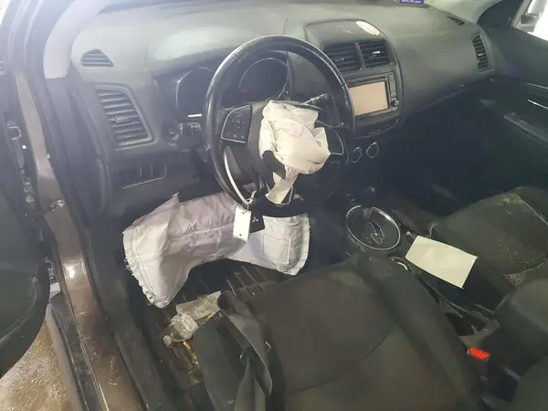 JA4AR3AW3GZ058747 2016 MITSUBISHI OUTLANDER - Image 8