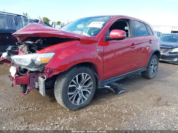 JA4AR3AW3HZ046812 2017 MITSUBISHI OUTLANDER - Image 2