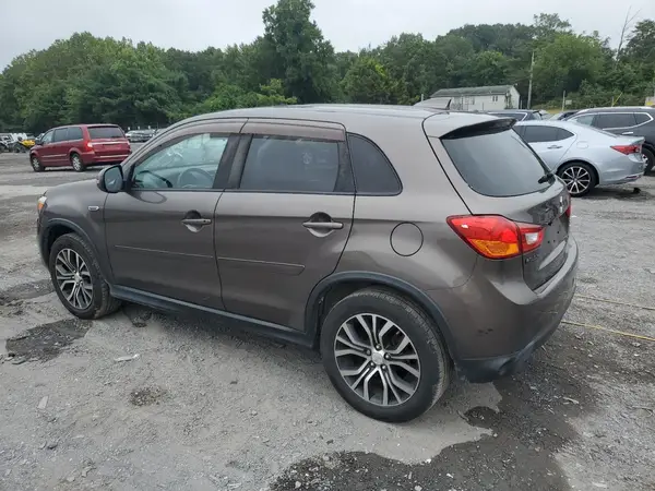 JA4AR3AW3HZ048155 2017 MITSUBISHI OUTLANDER - Image 2