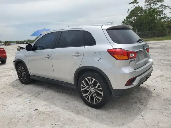 JA4AR3AW3JU012307 2018 MITSUBISHI OUTLANDER - Image 2