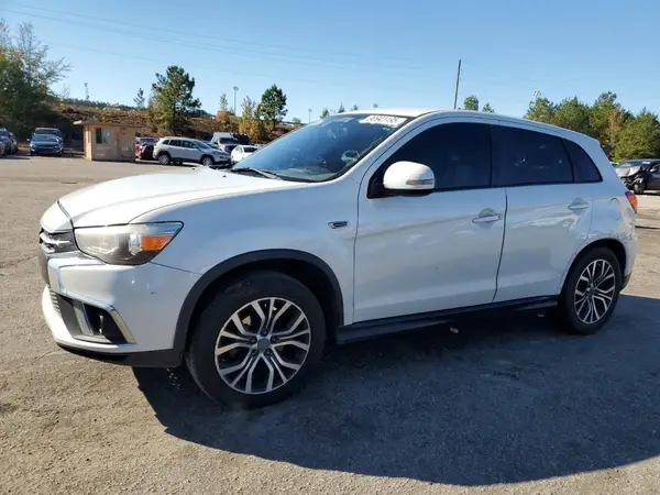 JA4AR3AW3JU022996 2018 MITSUBISHI OUTLANDER - Image 1