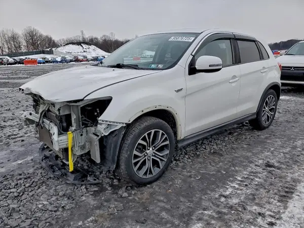 JA4AR3AW3JZ012648 2018 MITSUBISHI OUTLANDER - Image 1