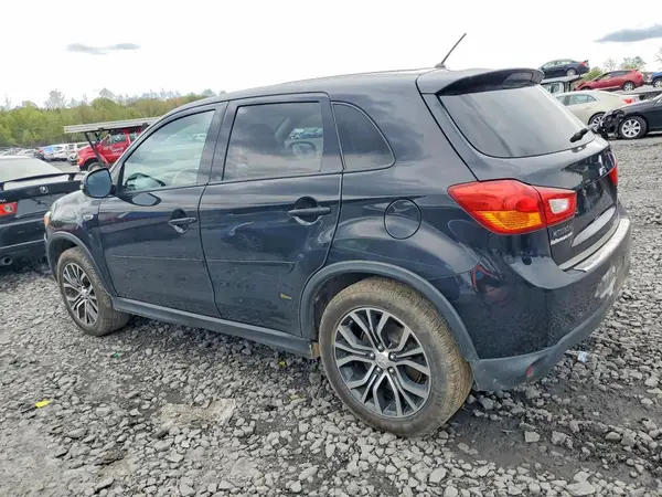 JA4AR3AW4GZ023182 2016 MITSUBISHI OUTLANDER - Image 2