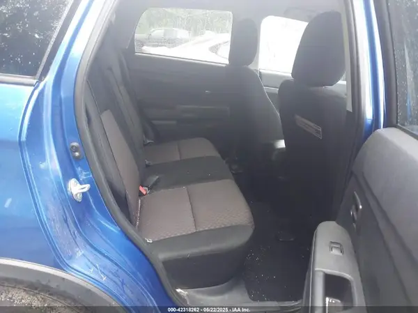 JA4AR3AW4GZ051872 2016 MITSUBISHI OUTLANDER - Image 8