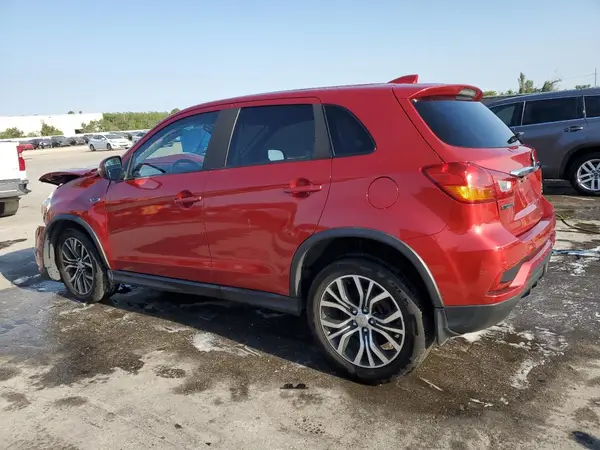 JA4AR3AW4JU017161 2018 MITSUBISHI OUTLANDER - Image 2