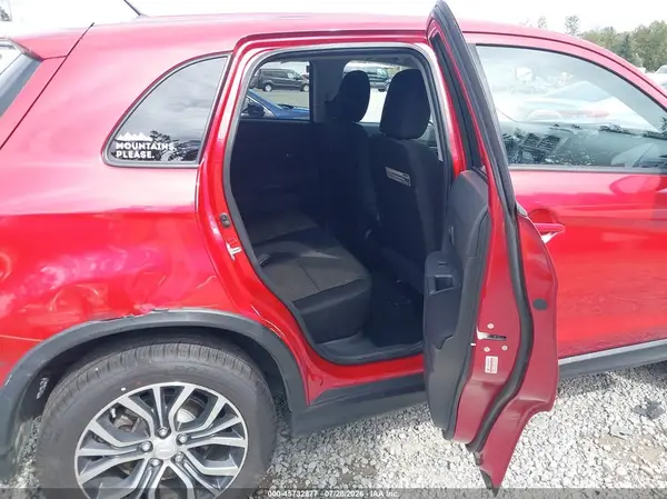 JA4AR3AW5GZ028598 2016 MITSUBISHI OUTLANDER - Image 8