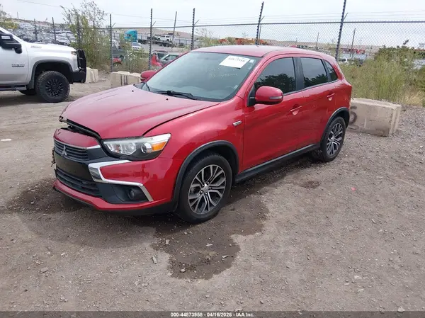 JA4AR3AW5HZ026190 2017 MITSUBISHI OUTLANDER - Image 2
