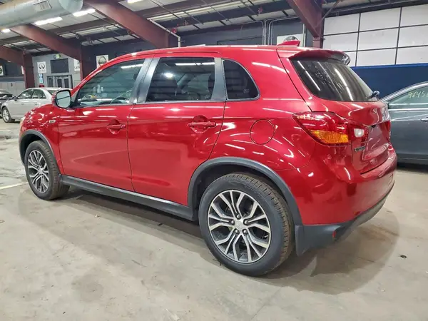 JA4AR3AW5HZ032085 2017 MITSUBISHI OUTLANDER - Image 2
