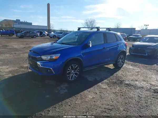 JA4AR3AW5HZ043507 2017 MITSUBISHI OUTLANDER - Image 2