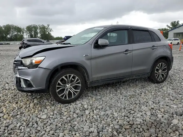 JA4AR3AW5JU001597 2018 MITSUBISHI OUTLANDER - Image 1