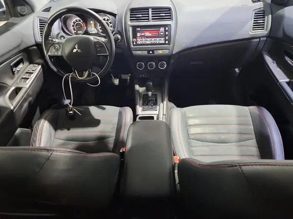 JA4AR3AW5JU013152 2018 MITSUBISHI OUTLANDER - Image 8