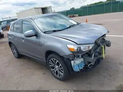 JA4AR3AW5JZ020041 2018 MITSUBISHI OUTLANDER