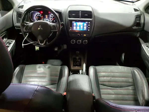 JA4AR3AW5JZ033694 2018 MITSUBISHI OUTLANDER - Image 8