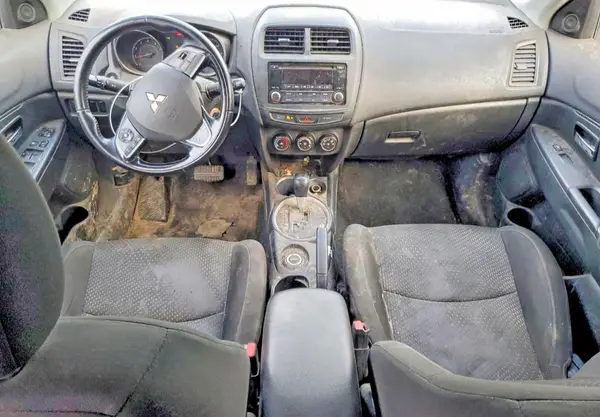 JA4AR3AW6GZ028108 2016 MITSUBISHI OUTLANDER - Image 8