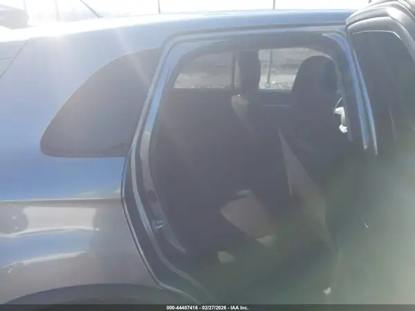 JA4AR3AW6GZ052067 2016 MITSUBISHI OUTLANDER - Image 8
