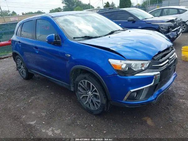 JA4AR3AW6JU000961 2018 MITSUBISHI OUTLANDER - Image 1