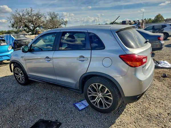 JA4AR3AW7GZ031423 2016 MITSUBISHI OUTLANDER - Image 2