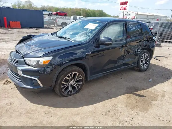 JA4AR3AW7GZ044933 2016 MITSUBISHI OUTLANDER - Image 2