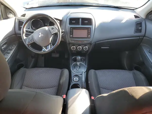 JA4AR3AW7GZ044978 2016 MITSUBISHI OUTLANDER - Image 8