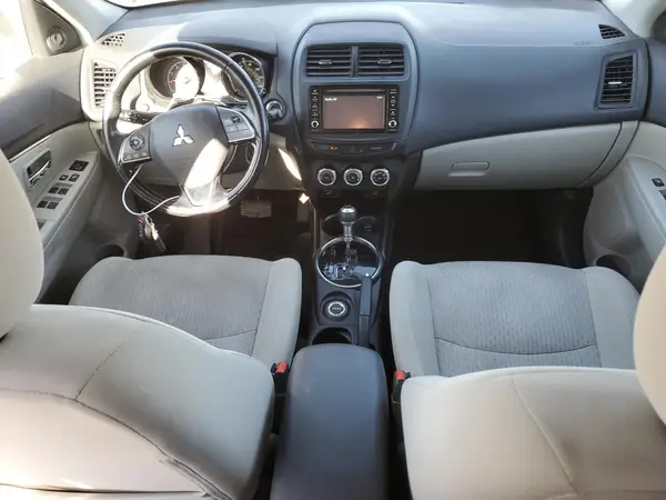 JA4AR3AW7GZ047329 2016 MITSUBISHI OUTLANDER - Image 8
