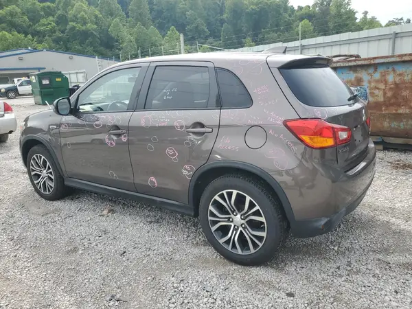 JA4AR3AW7HZ017975 2017 MITSUBISHI OUTLANDER - Image 2
