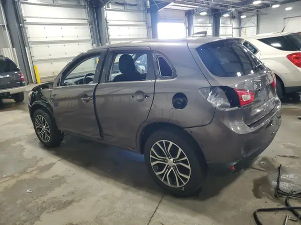 JA4AR3AW7HZ027440 2017 MITSUBISHI OUTLANDER - Image 2