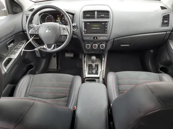 JA4AR3AW7JU019941 2018 MITSUBISHI OUTLANDER - Image 8