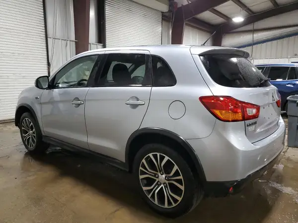JA4AR3AW8GZ034069 2016 MITSUBISHI OUTLANDER - Image 2