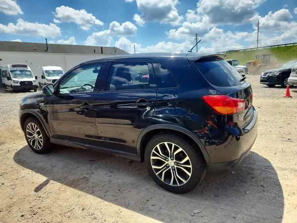 JA4AR3AW9GZ042259 2016 MITSUBISHI OUTLANDER - Image 2