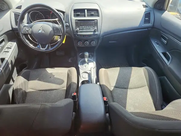 JA4AR3AW9GZ042259 2016 MITSUBISHI OUTLANDER - Image 8