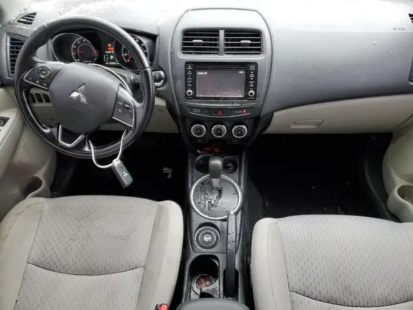 JA4AR3AW9GZ056243 2016 MITSUBISHI OUTLANDER - Image 8