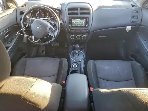 JA4AR3AW9HZ022451 2017 MITSUBISHI OUTLANDER - Image 8