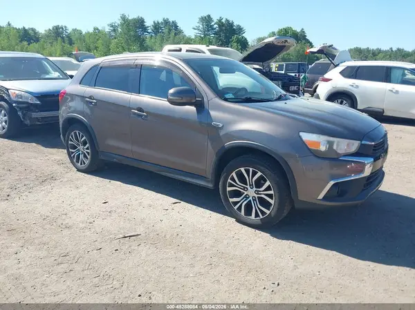JA4AR3AW9HZ040626 2017 MITSUBISHI OUTLANDER - Image 1
