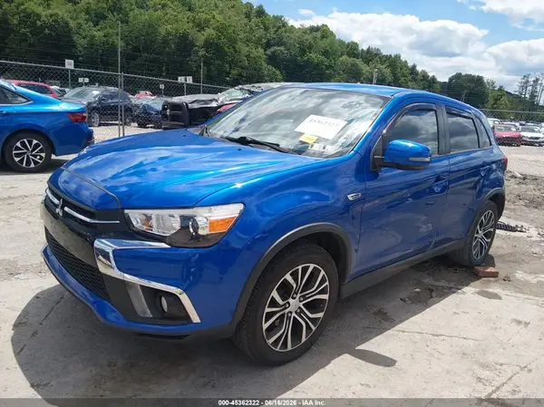 JA4AR3AW9JU014501 2018 MITSUBISHI OUTLANDER - Image 2