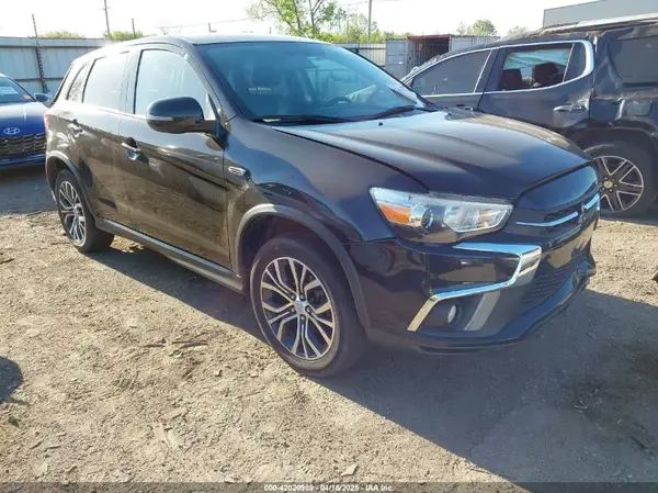 JA4AR3AW9JZ035545 2018 MITSUBISHI OUTLANDER - Image 1