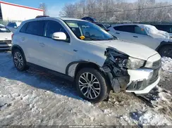 JA4AR3AWXGZ030833 2016 MITSUBISHI OUTLANDER