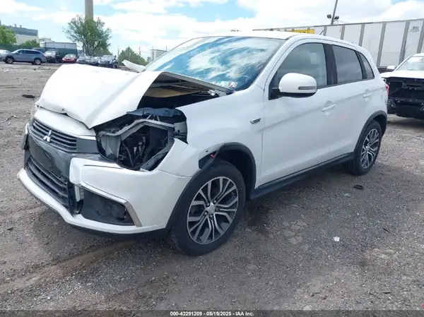 JA4AR3AWXGZ034140 2016 MITSUBISHI OUTLANDER - Image 2