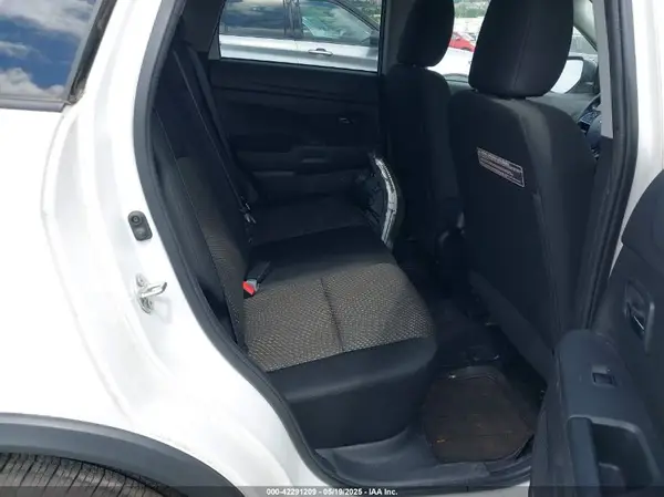 JA4AR3AWXGZ034140 2016 MITSUBISHI OUTLANDER - Image 8