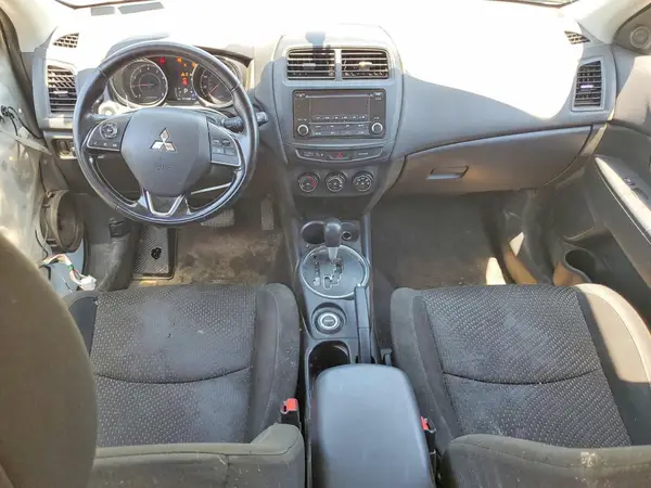 JA4AR3AWXGZ035479 2016 MITSUBISHI OUTLANDER - Image 8