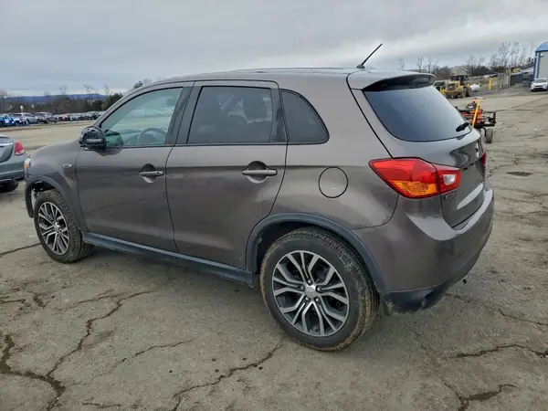 JA4AR3AWXGZ042173 2016 MITSUBISHI OUTLANDER - Image 2
