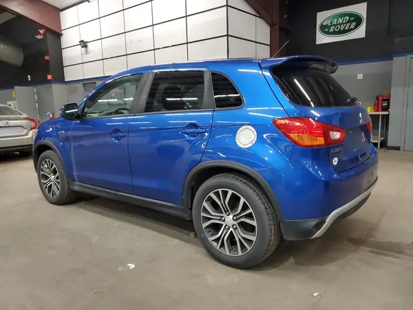 JA4AR3AWXGZ042352 2016 MITSUBISHI OUTLANDER - Image 2