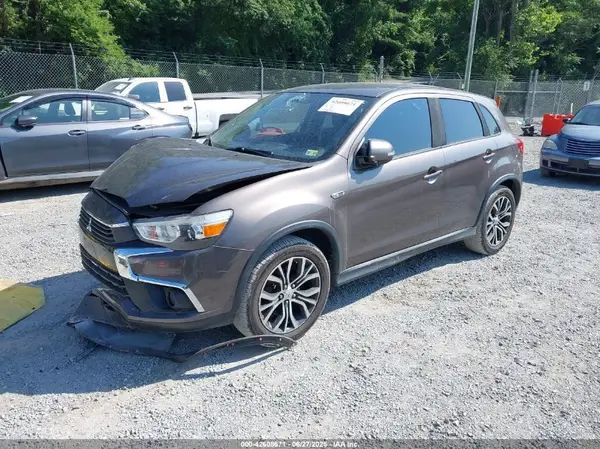 JA4AR3AWXGZ042500 2016 MITSUBISHI OUTLANDER - Image 2