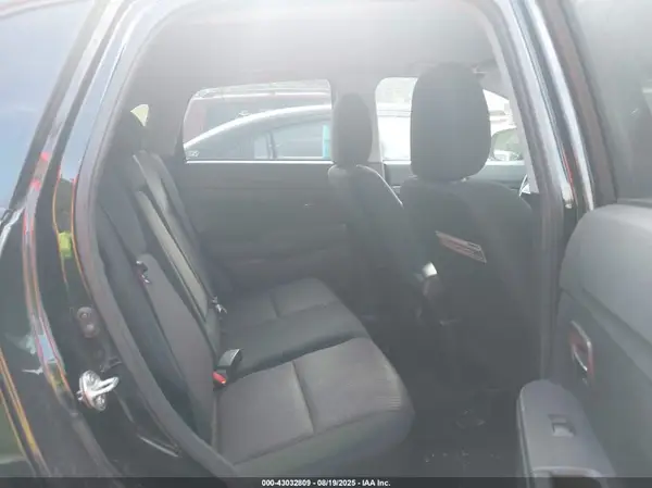 JA4AR3AWXGZ059328 2016 MITSUBISHI OUTLANDER - Image 8