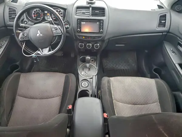 JA4AR3AWXHZ022412 2017 MITSUBISHI OUTLANDER - Image 8