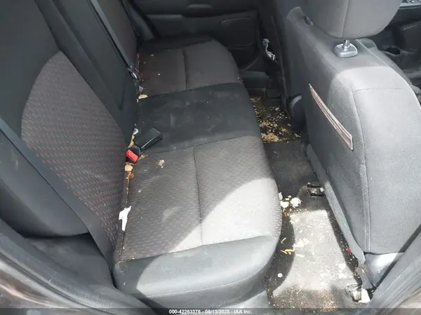 JA4AR3AWXHZ035791 2017 MITSUBISHI OUTLANDER - Image 8