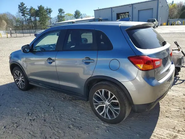 JA4AR3AWXHZ045723 2017 MITSUBISHI OUTLANDER - Image 2