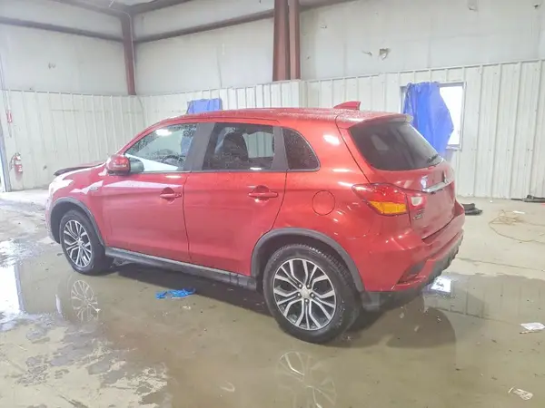 JA4AR3AWXJU001255 2018 MITSUBISHI OUTLANDER - Image 2