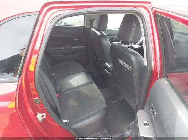 JA4AR3AWXJU014507 2018 MITSUBISHI OUTLANDER - Image 8