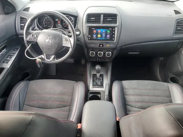JA4AR3AWXJZ012985 2018 MITSUBISHI OUTLANDER - Image 8